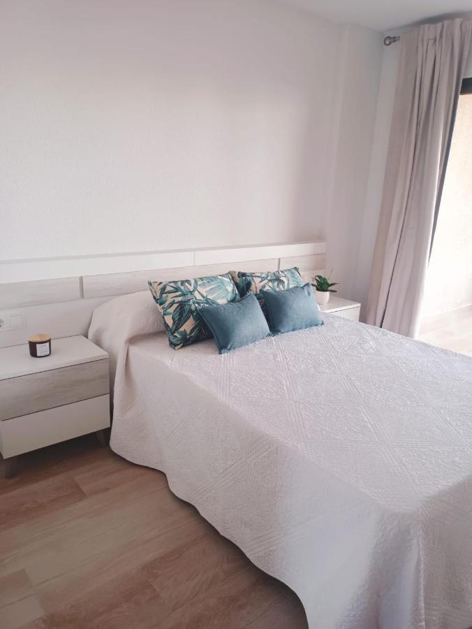 Paraiso Suites เบนิดอร์ม ภายนอก รูปภาพ