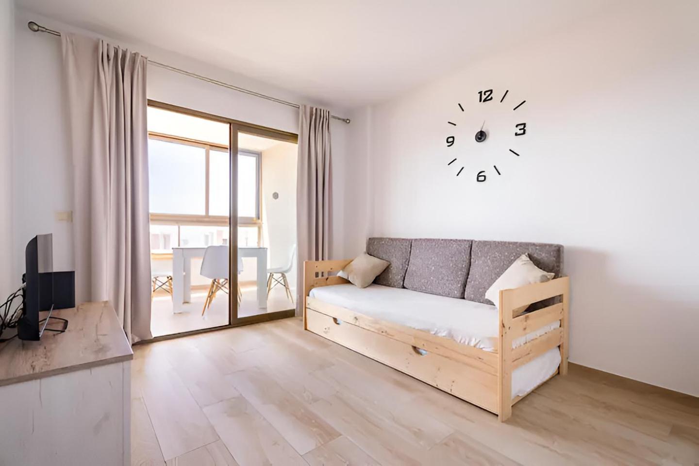 Paraiso Suites เบนิดอร์ม ภายนอก รูปภาพ