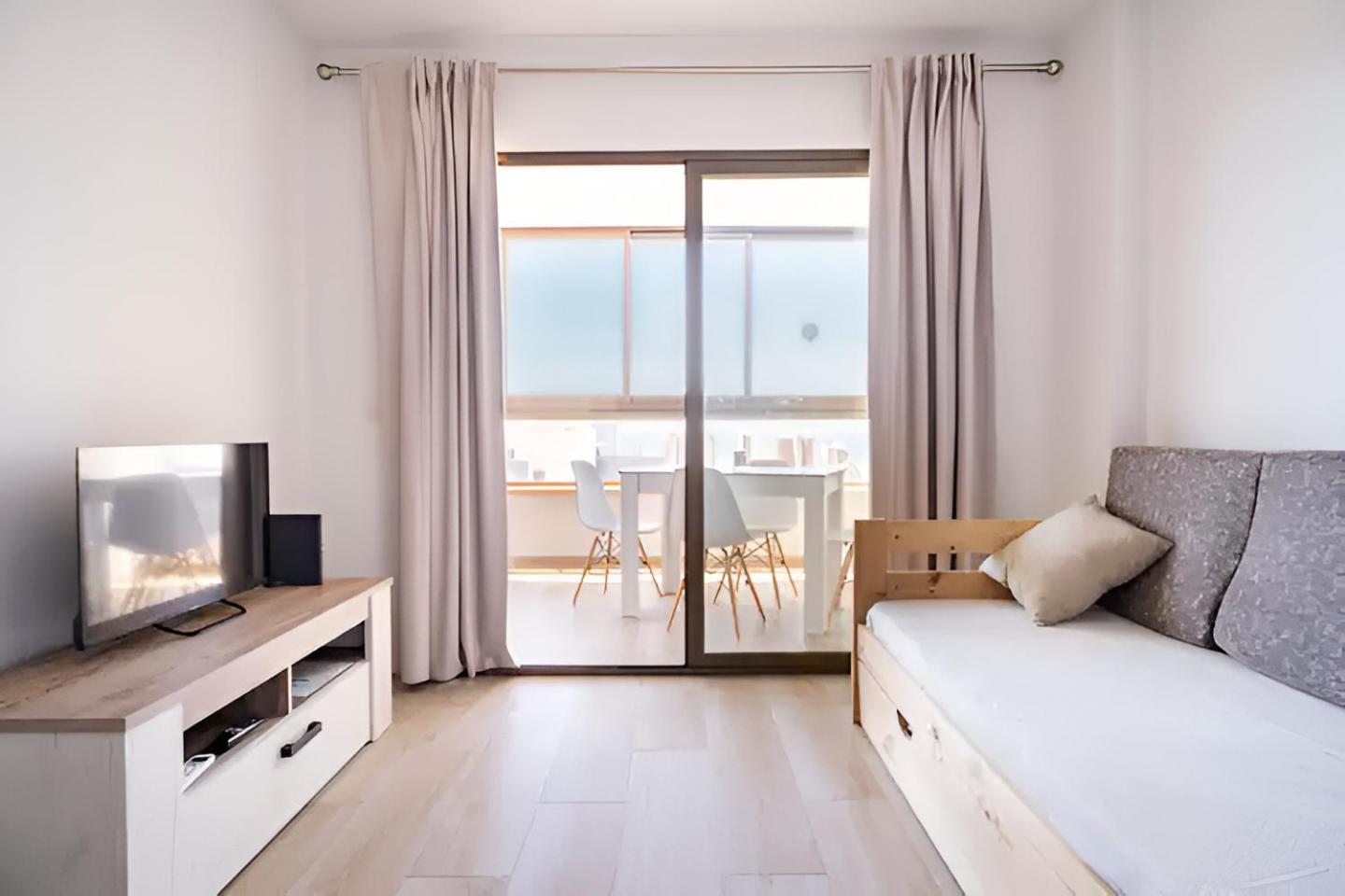 Paraiso Suites เบนิดอร์ม ภายนอก รูปภาพ