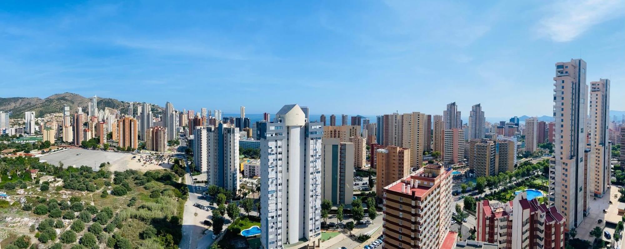 Paraiso Suites เบนิดอร์ม ภายนอก รูปภาพ